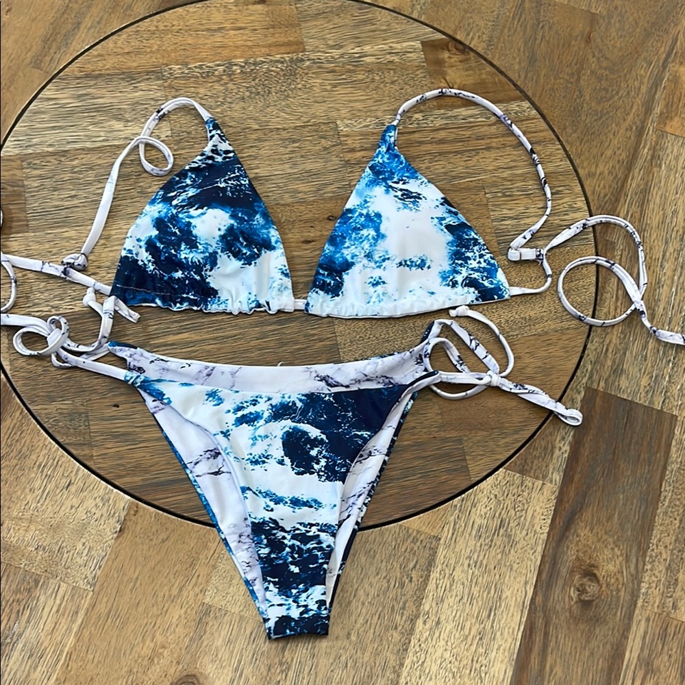 Blue and White Tie-Dye Reversible‎ Bikini Set